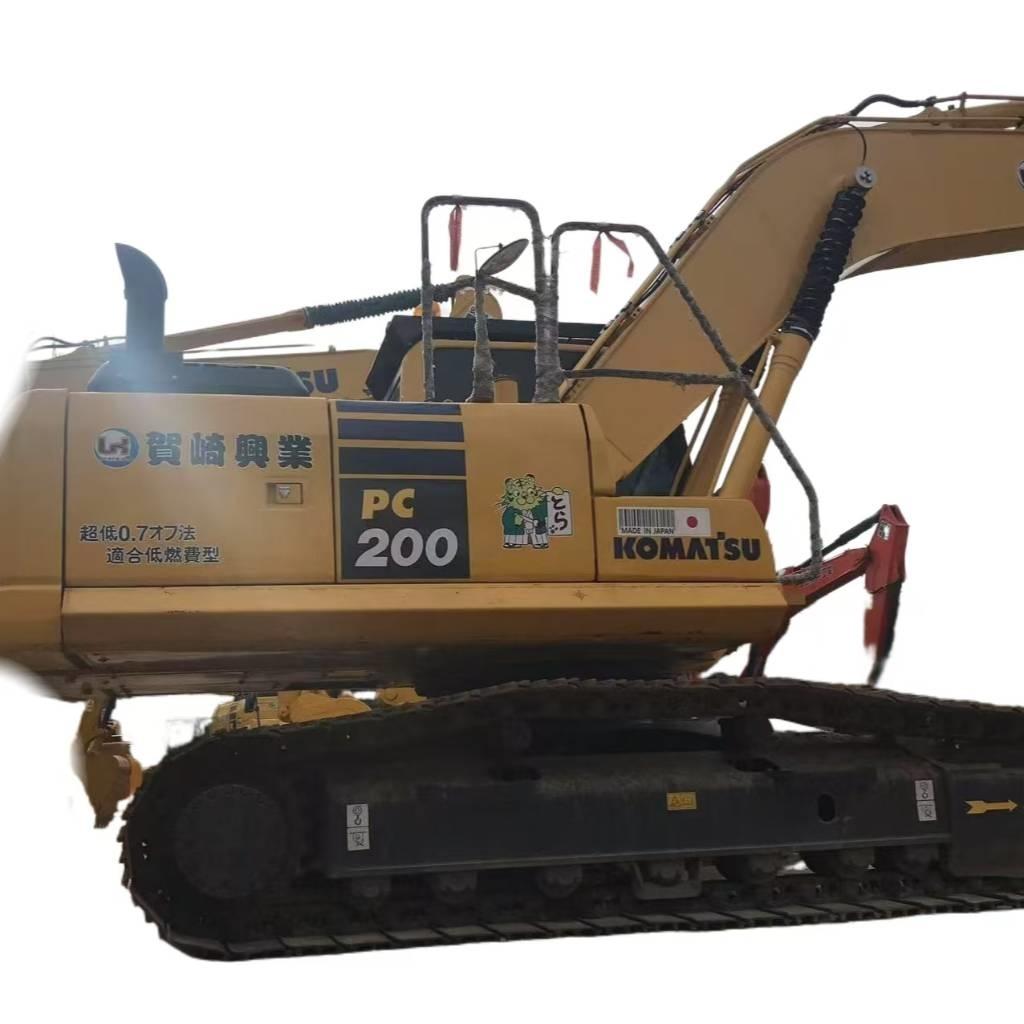 Komatsu PC 200-8 Bageri guseničari