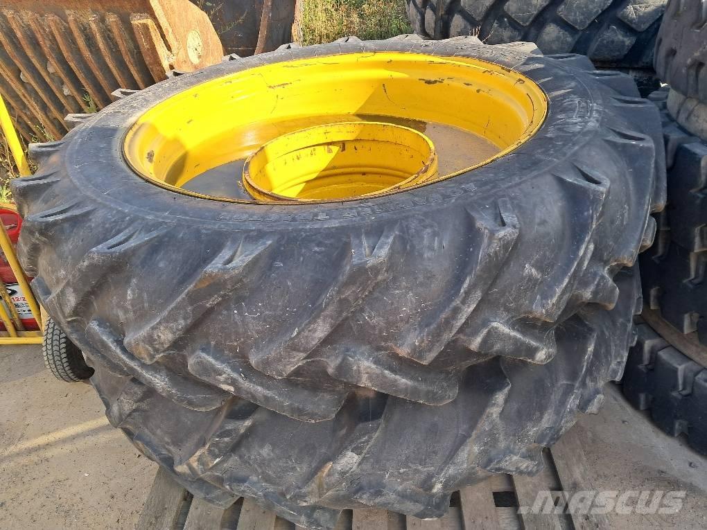 Record 12.4-36 Gume, točkovi i felne