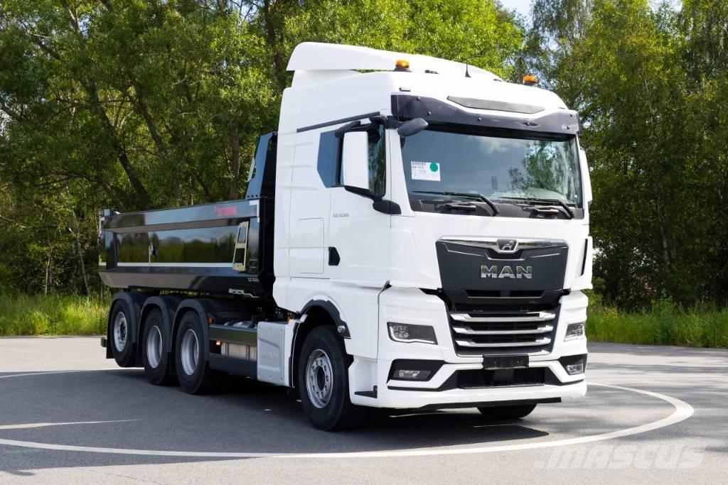MAN TGX 35.520 Kiperi kamioni