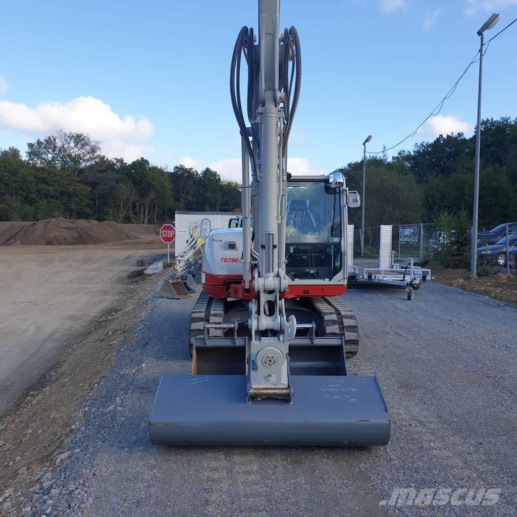 Takeuchi TB290CM Midi bageri 7t – 12t