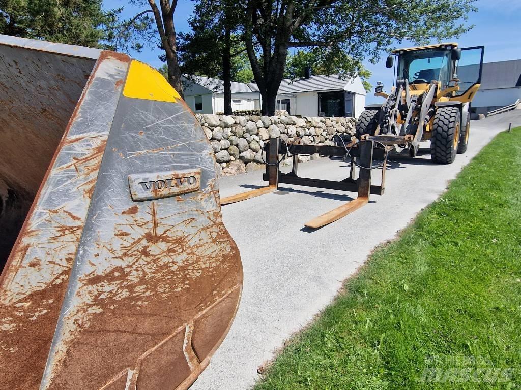 Volvo L 70 G Utovarivači na točkove