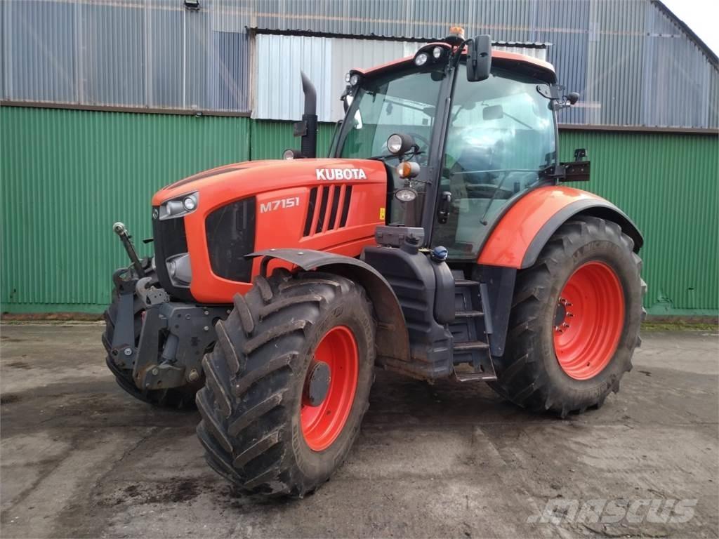 Kubota M7151 Traktori