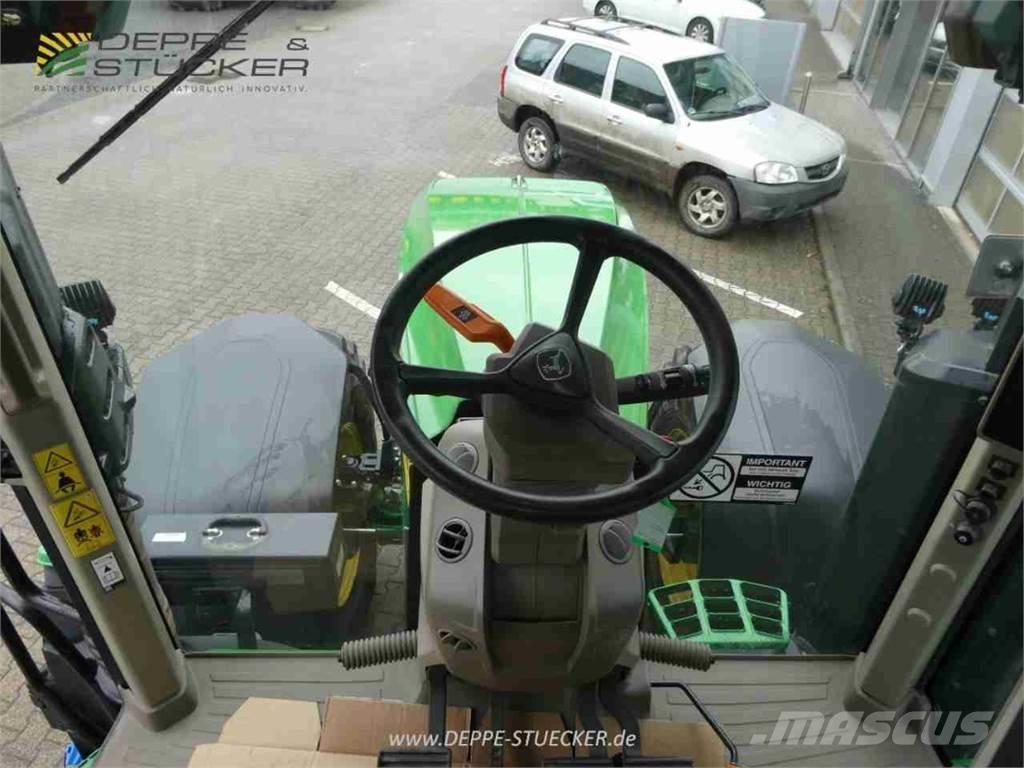 John Deere 7R 330 Traktori
