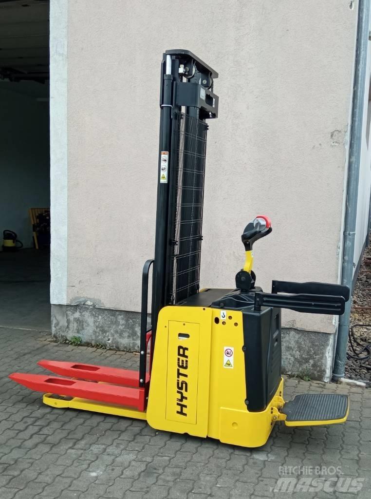 Hyster S1.5S Ručni električni viljuškar