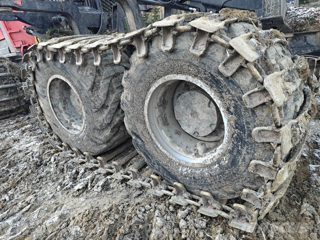 Komatsu 855 Forvarderi