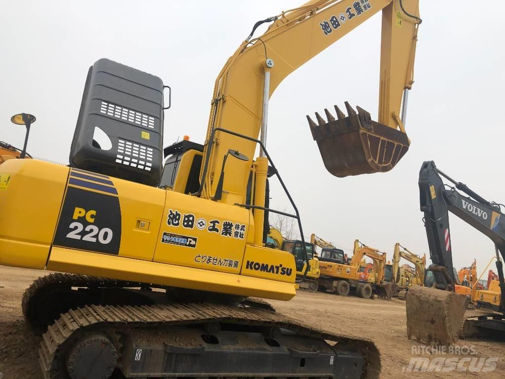 Komatsu 220-8 Bageri guseničari