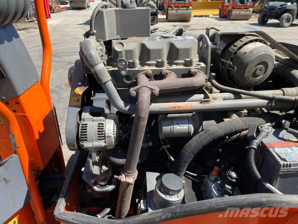 Hamm HD 12 VV Valjci sa duplim bubnjem