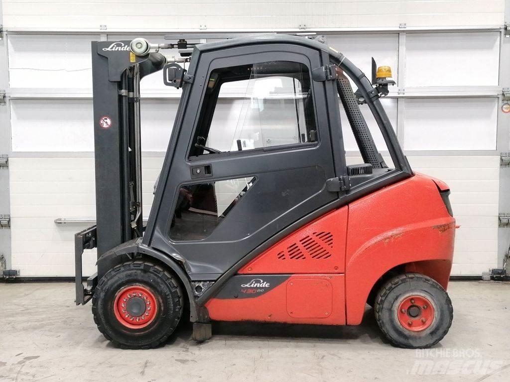 Linde H30D-02 Dizelski viljuškari