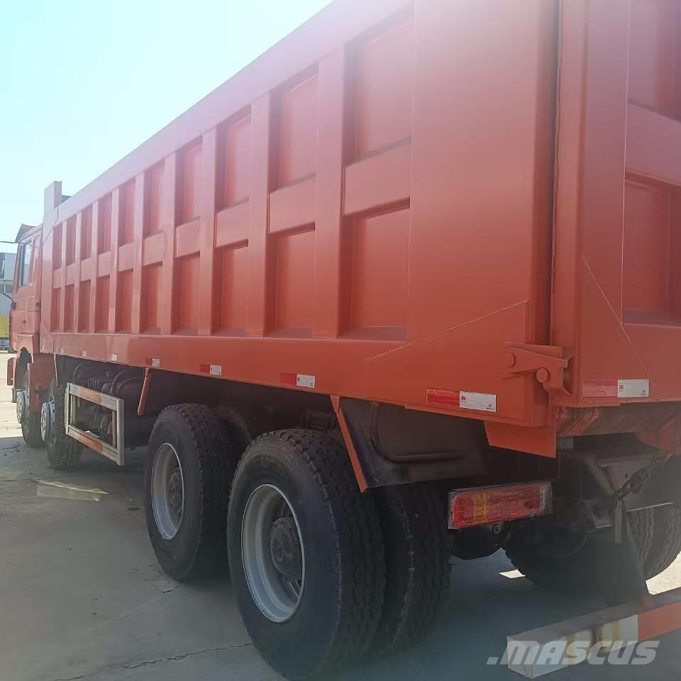 Shacman F3000 8x4 Kiperi kamioni