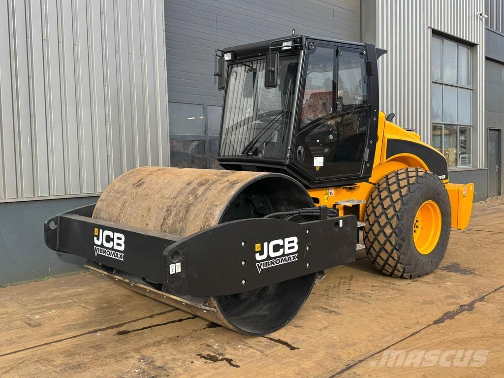 JCB VM166D Valjci sa jednim bubnjem
