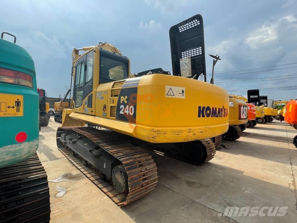 Komatsu PC 240 Bageri guseničari