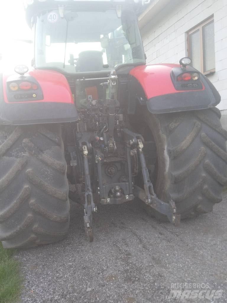 Massey Ferguson 8737 Traktori