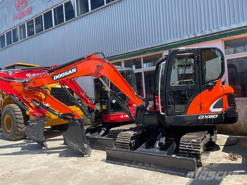 Doosan DX 60 Mini bageri < 7t
