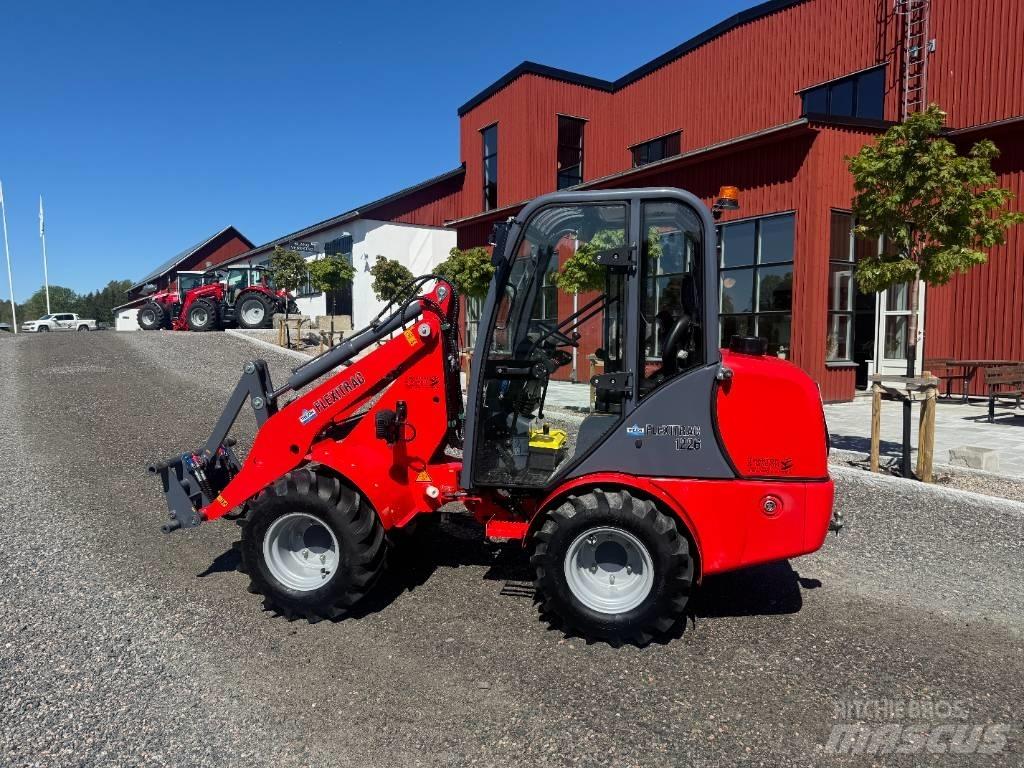 Flexitrac 1226 CAB Višenamenski utovarivači
