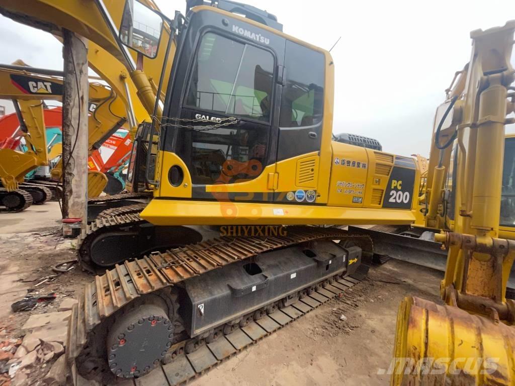 Komatsu PC 200-8 Bageri guseničari
