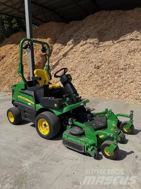 John Deere 1570 Traktorske kosilice