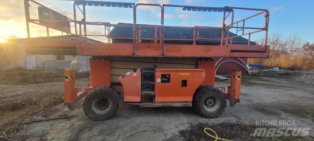JLG 4394 RT Makazaste platforme