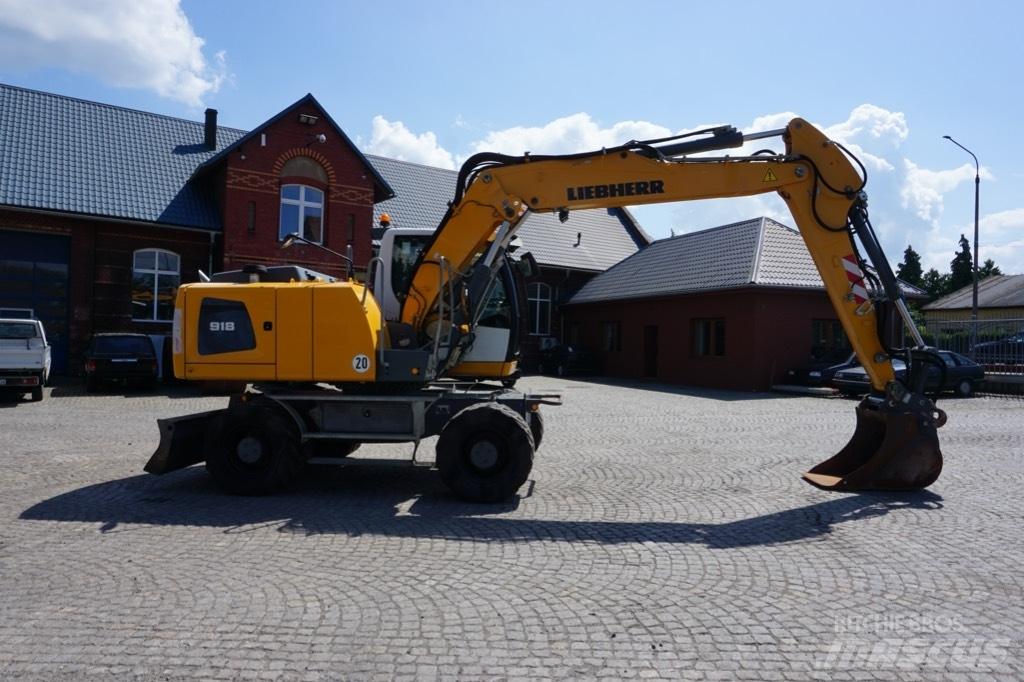 Liebherr A 918 Bageri točkaši