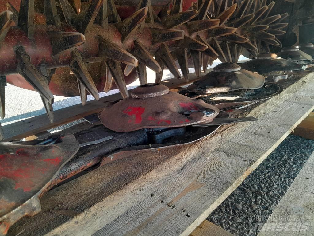 Lely 320 FC Uređaji za kosačice