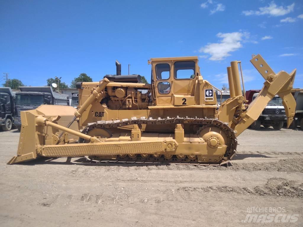 CAT D9H Buldožeri
