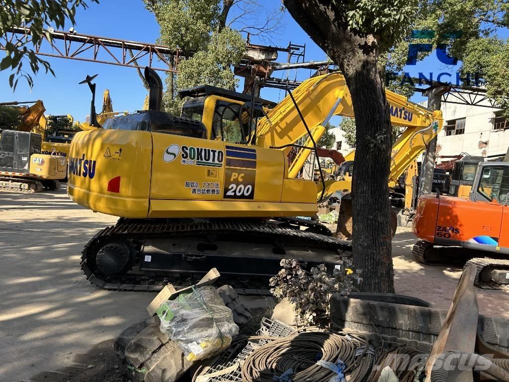 Komatsu PC 200 Bageri guseničari