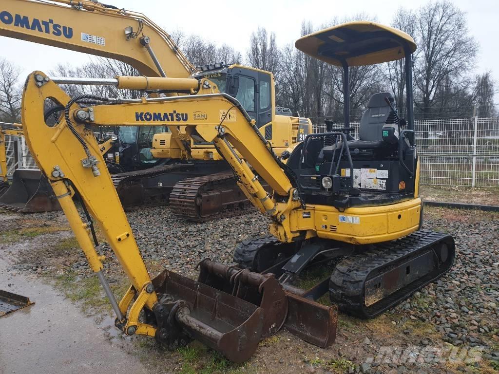 Komatsu PC26MR-3 Mini bageri < 7t