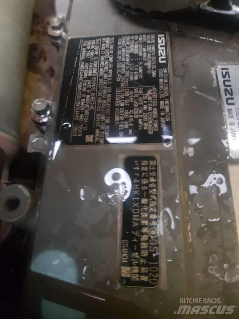 Hitachi ZX225USLC-5 Bageri guseničari