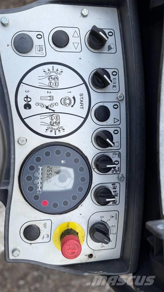 Bomag BW 135 AD-5 Valjci sa duplim bubnjem