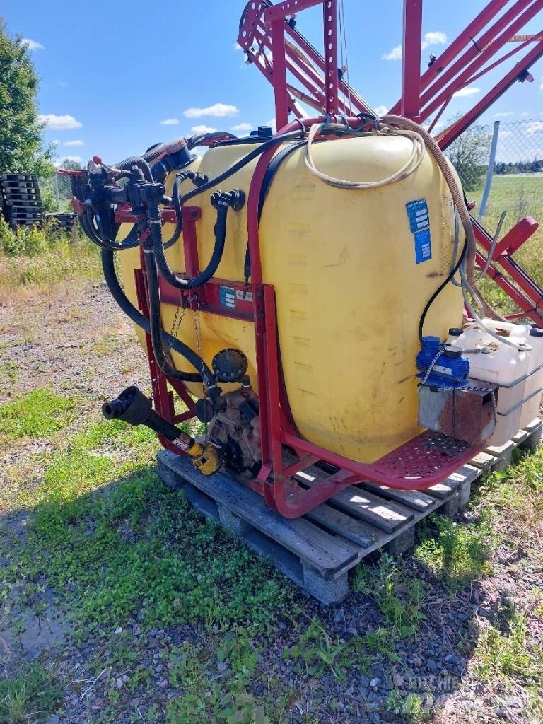 Hardi NK 800/12m Montirane prskalice