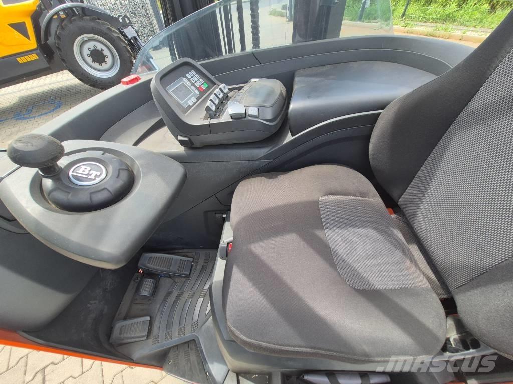 Toyota RRE 140 Viljuškari sa pomičnim stupom