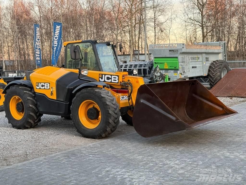 JCB 526-56 Agri Teleskopski utovarivači točkaši