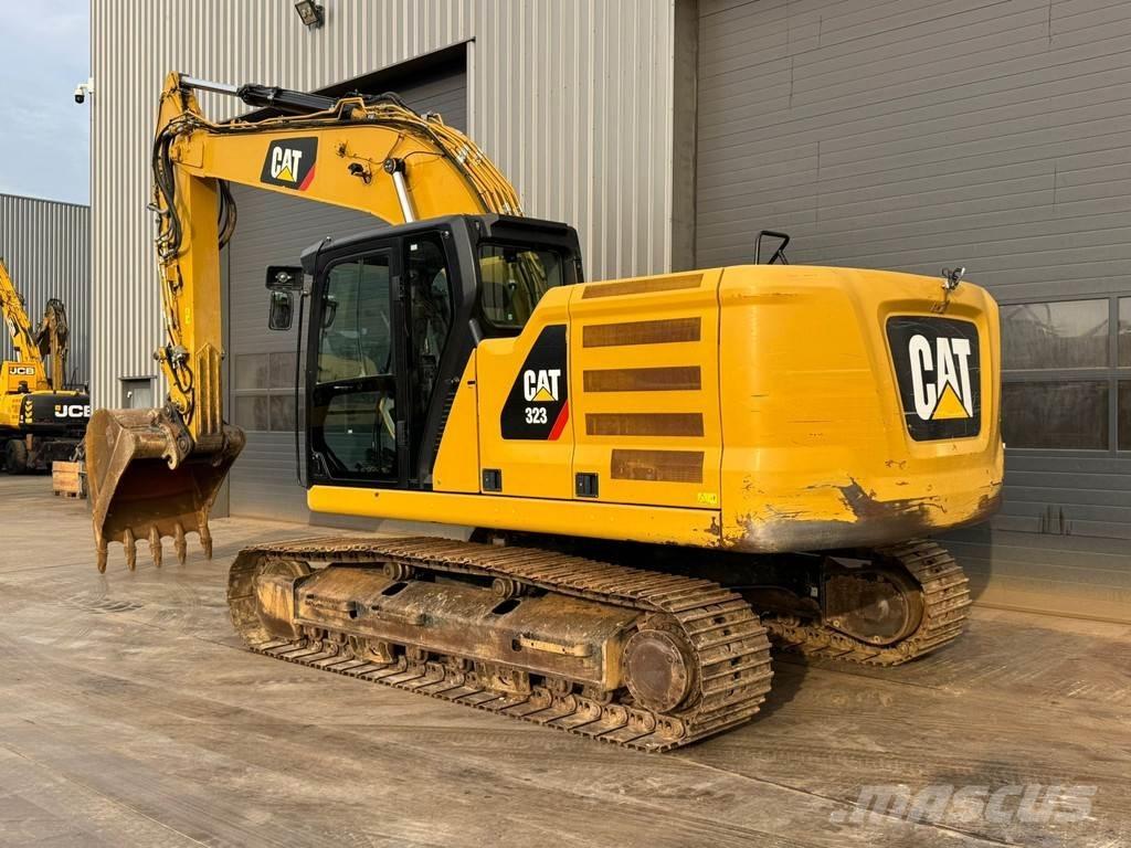 CAT 323 07A Bageri guseničari