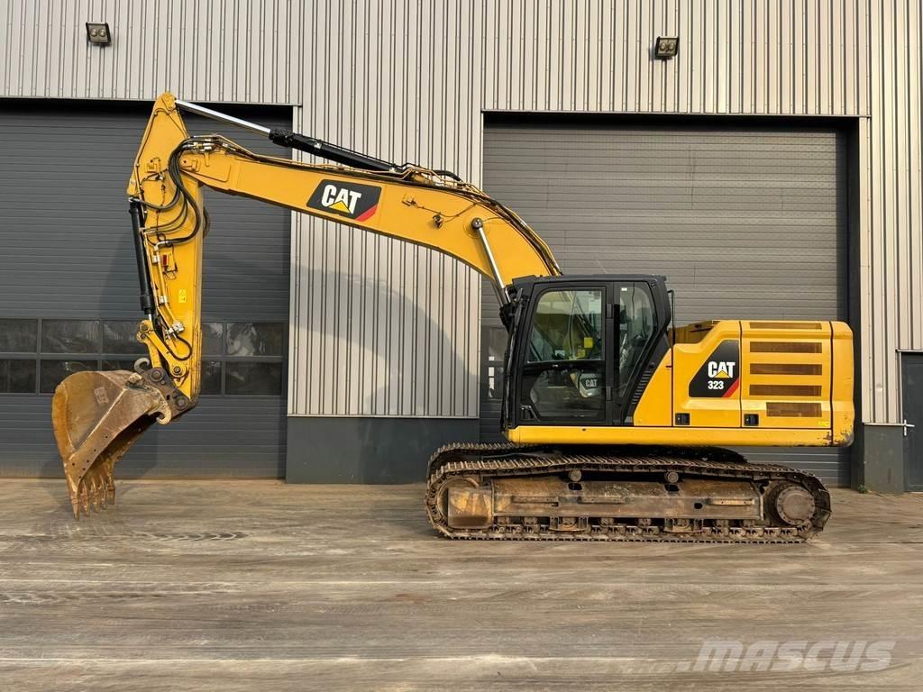 CAT 323 07A Bageri guseničari