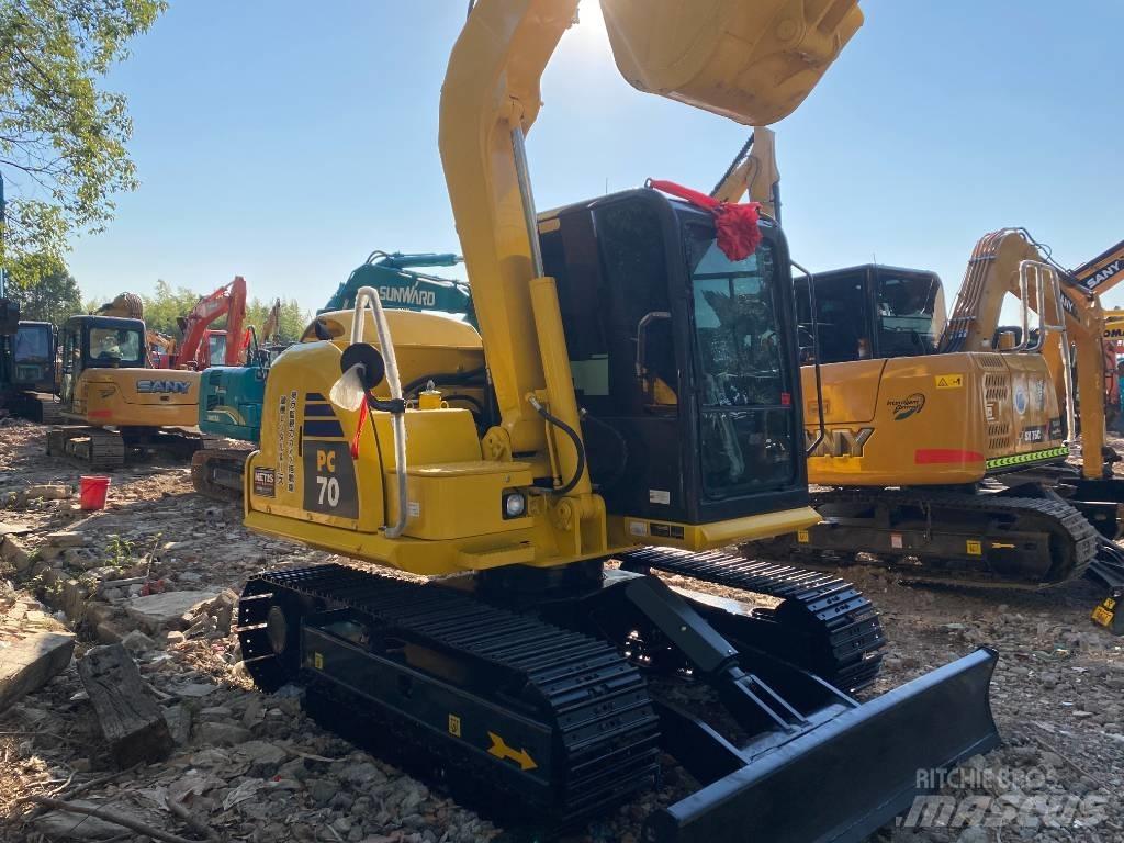 Komatsu 70-8 Bageri guseničari