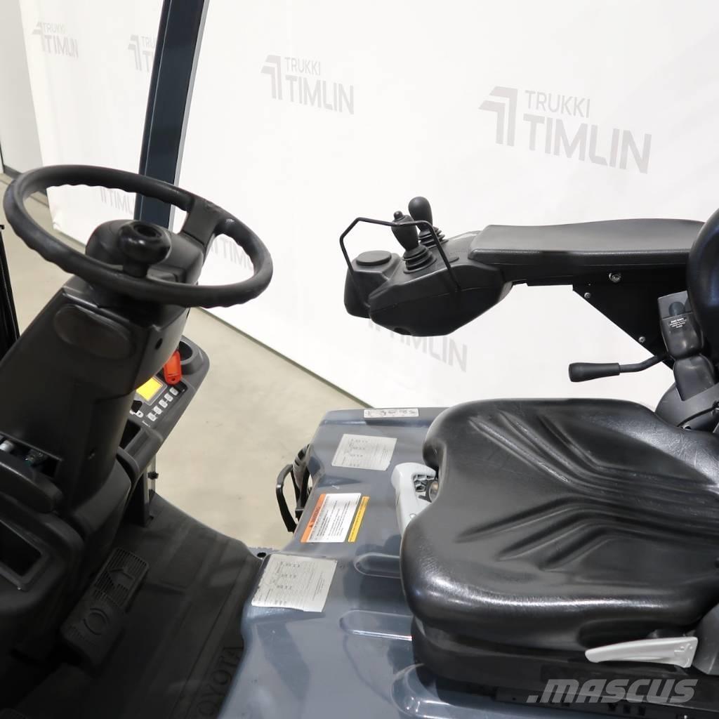 Toyota 8FBM20T Električni viljuškari