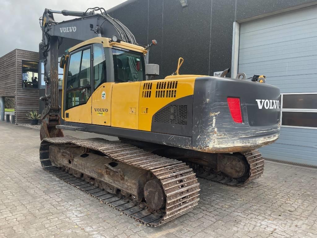 Volvo EC210CL Bageri guseničari