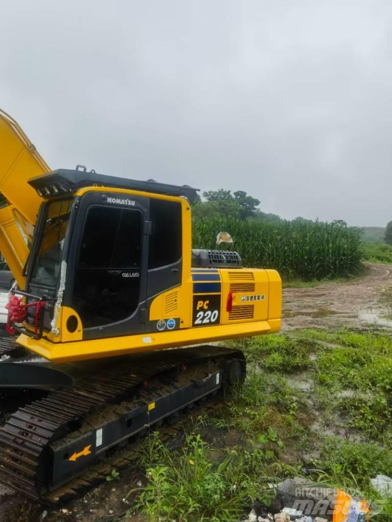 Komatsu pc220-8 Bageri guseničari