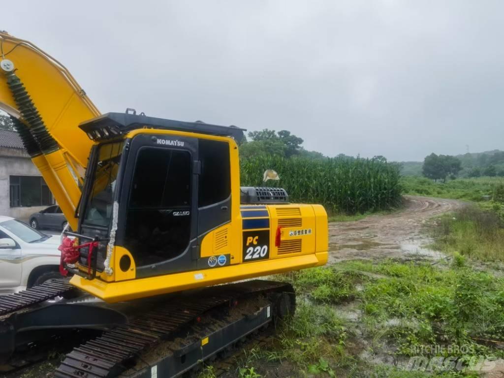 Komatsu pc220-8 Bageri guseničari