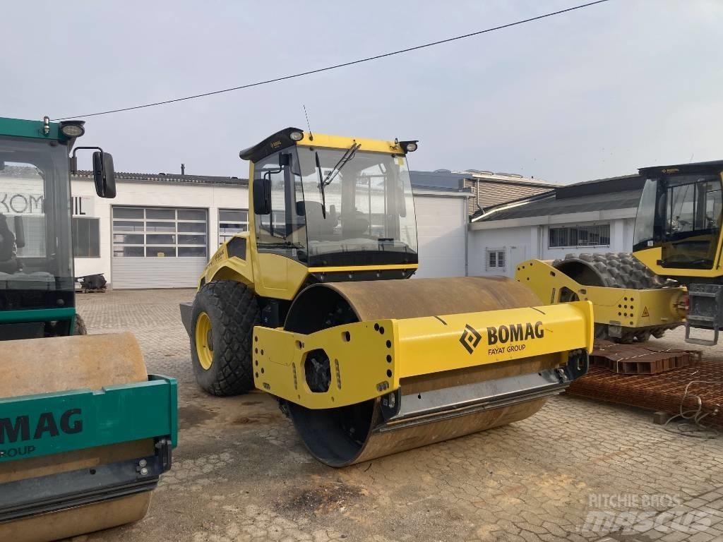 Bomag BW 211 DH-5 Valjci sa jednim bubnjem