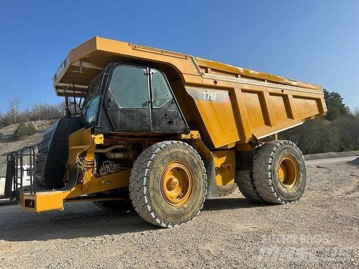 CAT Rebuilt 775F - Damperi za gradilište