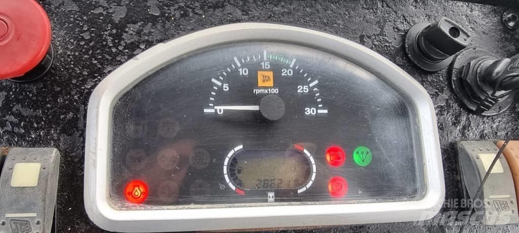 JCB VMT 860 Valjci sa duplim bubnjem
