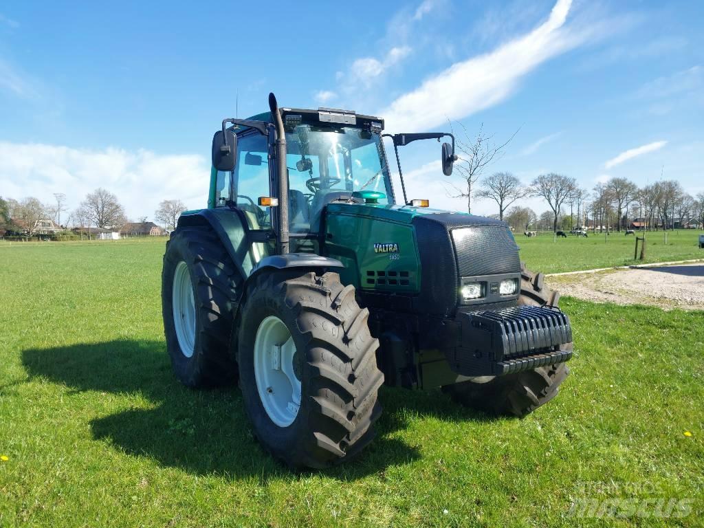 Valtra 6650 TwinTrac Traktori