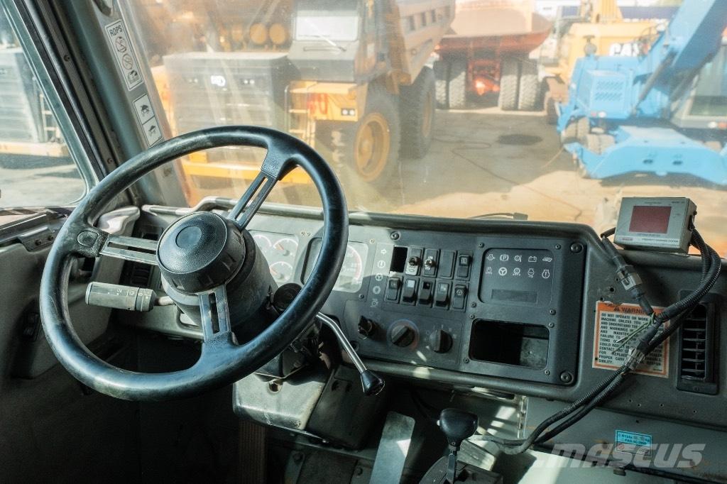CAT 777 D Kruti damperi