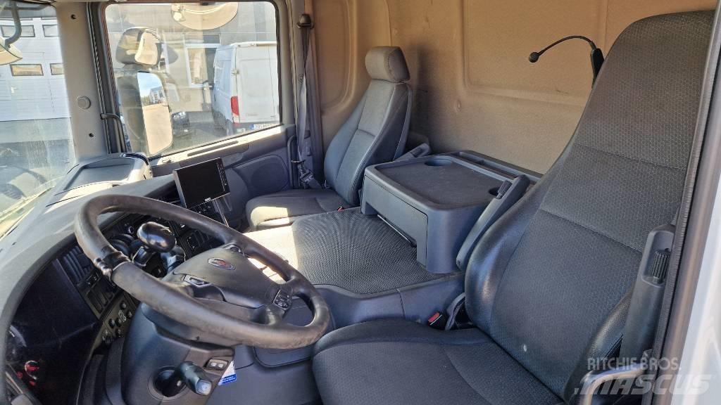 Scania P410 6X2 Rol kiper kamioni sa kukom za podizanje tereta