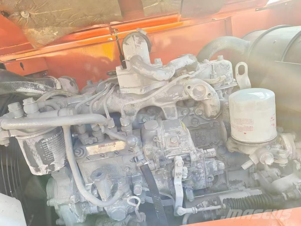 Hitachi ZX 60 Mini bageri < 7t