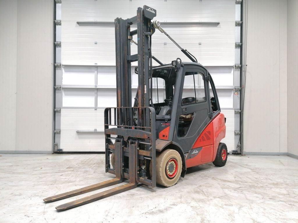 Linde H30TCNG-02 Plinski viljuškari
