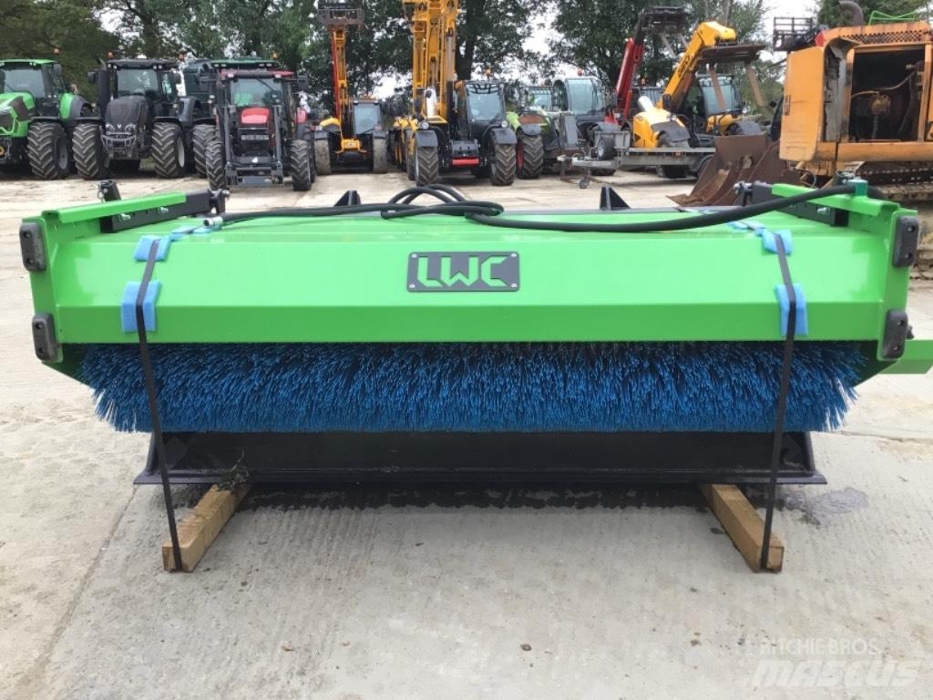 LWC SWEEPER Mašine za čišćenje