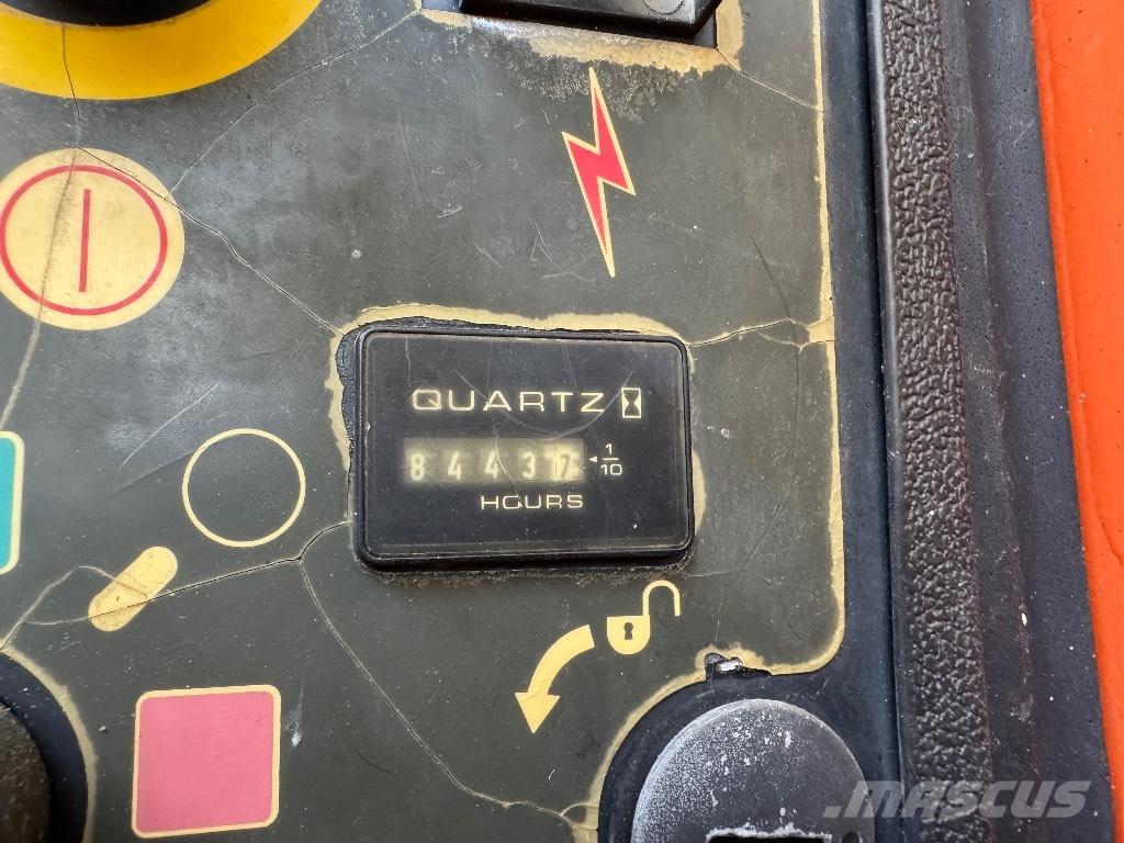 JLG 1200 SJP Teleskopske podizne platforme