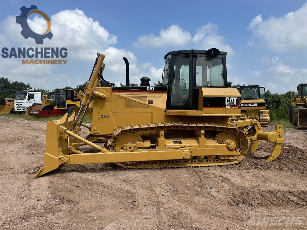 CAT D 6 G Buldožeri guseničari