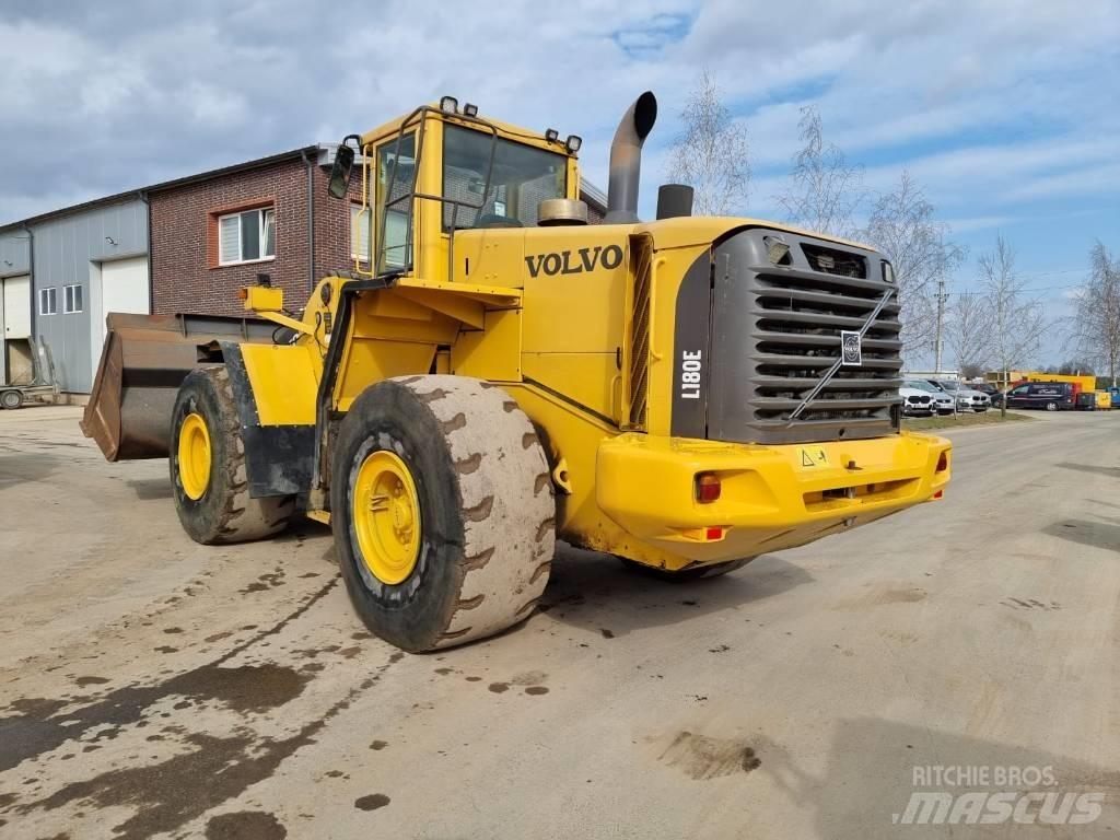 Volvo L 180 E Utovarivači na točkove